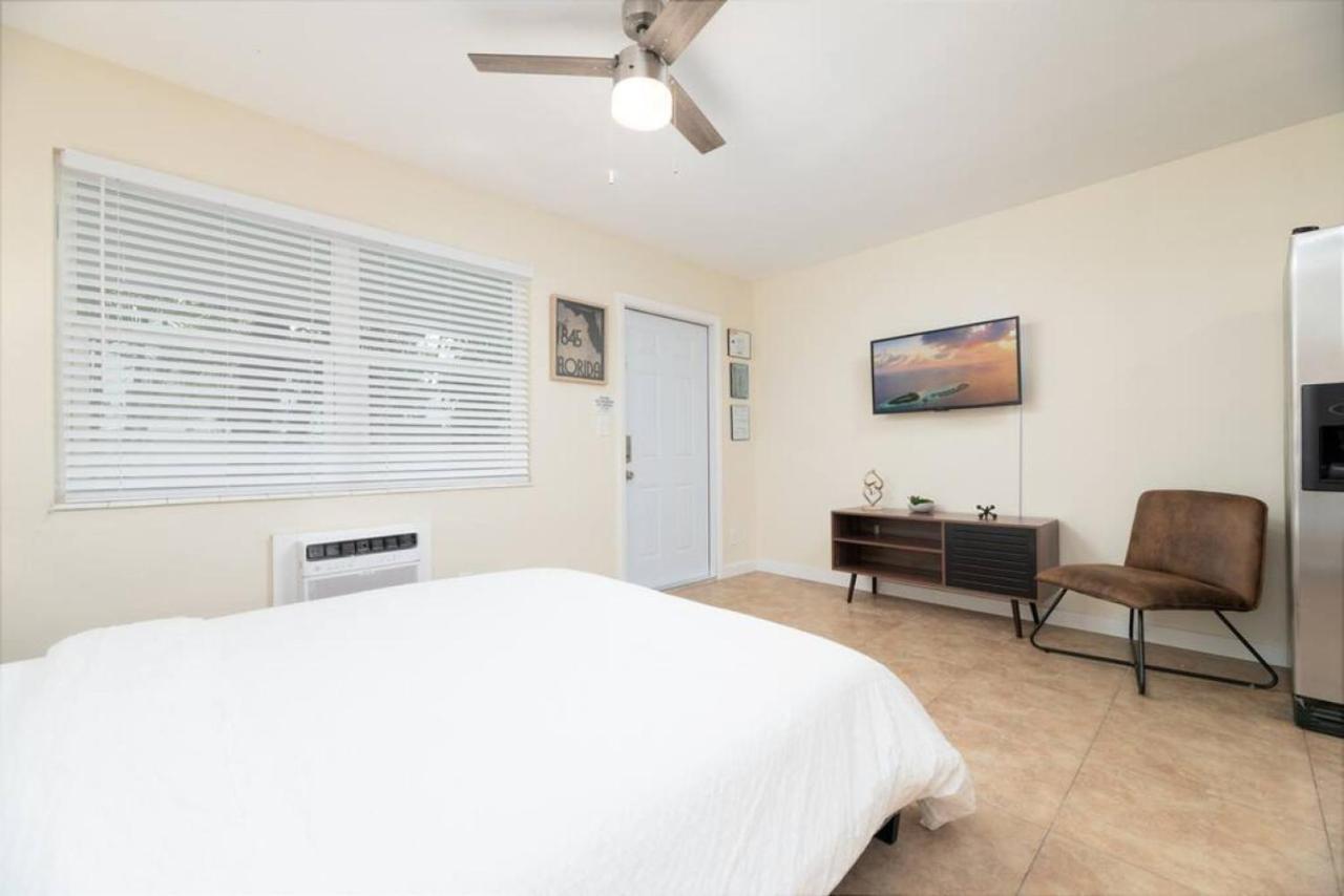 Just Off Wilton Drive Apt 7 Fort Lauderdale Dış mekan fotoğraf